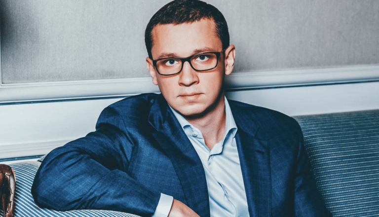 Felix Yevtushenkov, sistema JSFC: Biography of a venture investor