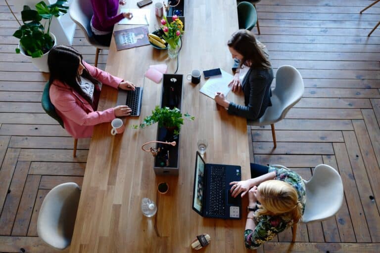 Flexible office provider Clockwise signs nearly 1000 sq ft of space to Bolt as part of its business growth plans