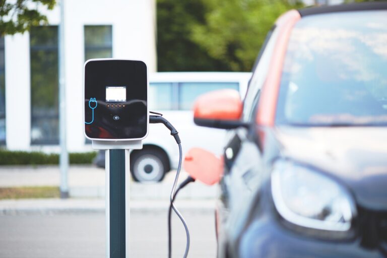 The Difference Between Type 1 and Type 2 EV Chargers