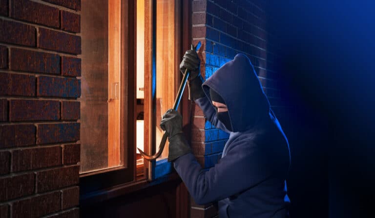 Police tackle crime ahead of clocks changing