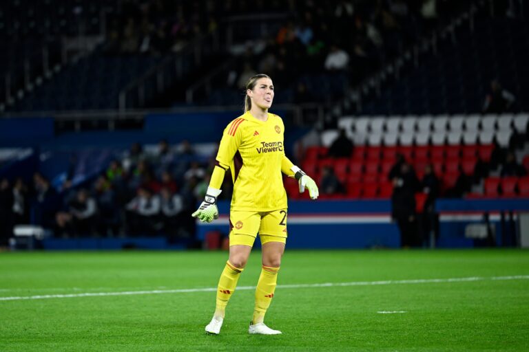 Manchester United star Earps shortlisted for FIFA award