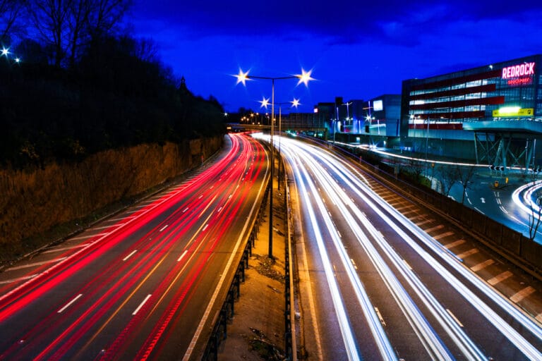 Praise for hero cop who saved a vulnerable woman