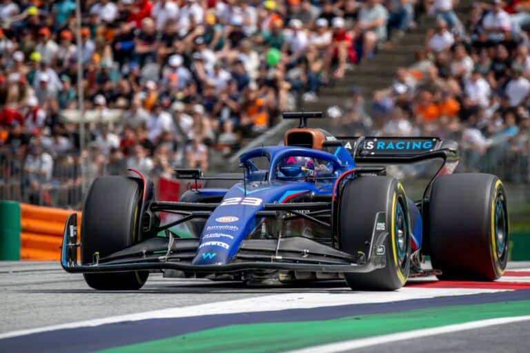 Australian Grand Prix: Albon to take over Sargeant’s car after crash