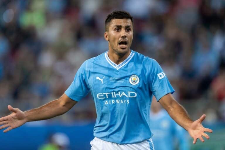 Manchester City: Rodri sets target of nine wins from 10 to retain title