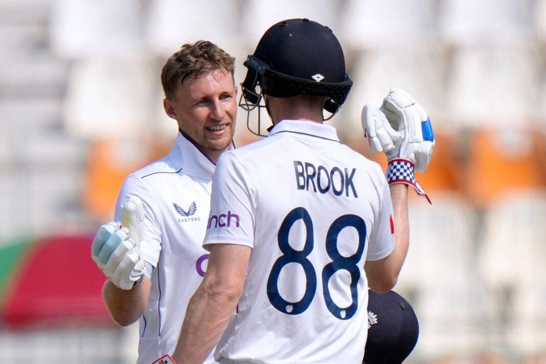 Joe Root and Harry Brook