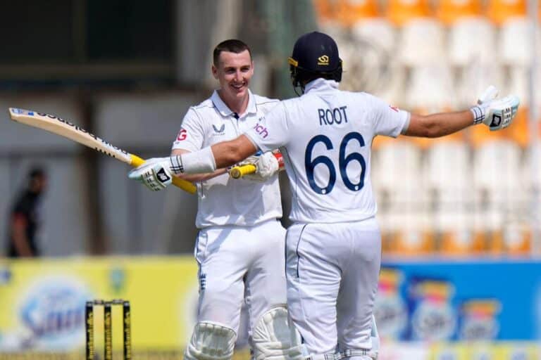 England hail “two greedy Yorkshiremen” after huge Pakistan win