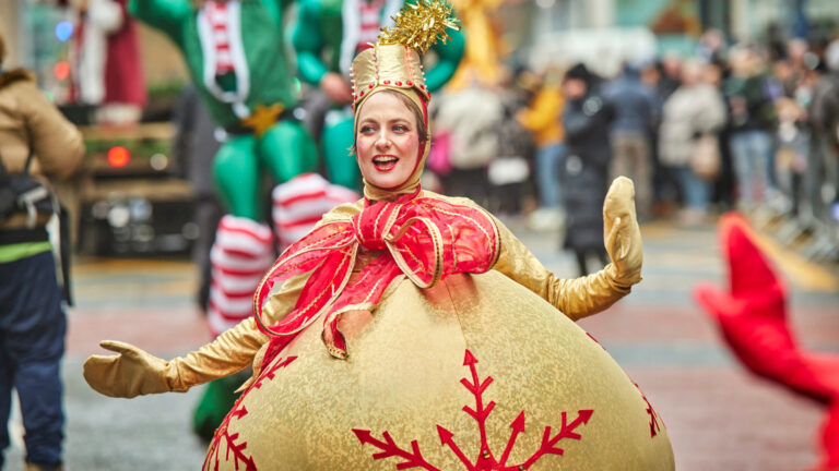 Road closures in place for Manchester Christmas Parade this weekend