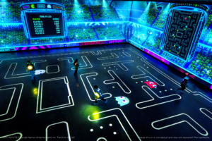 Maze with ghosts2