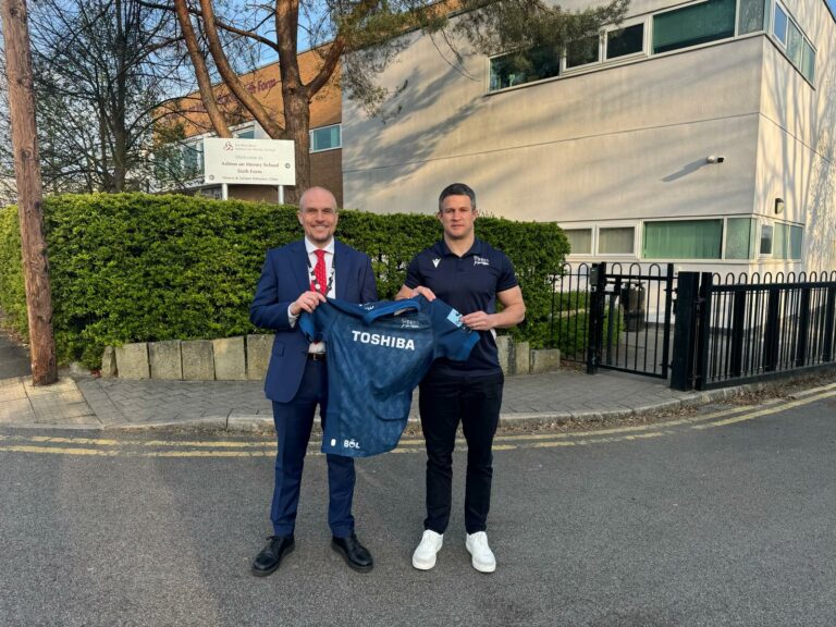Sharks announce Ashton on Mersey School partnership 