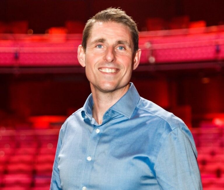 Drew Povey Outlines Five Essential Tips To Help New Leaders Win Over Their Teams Quickly