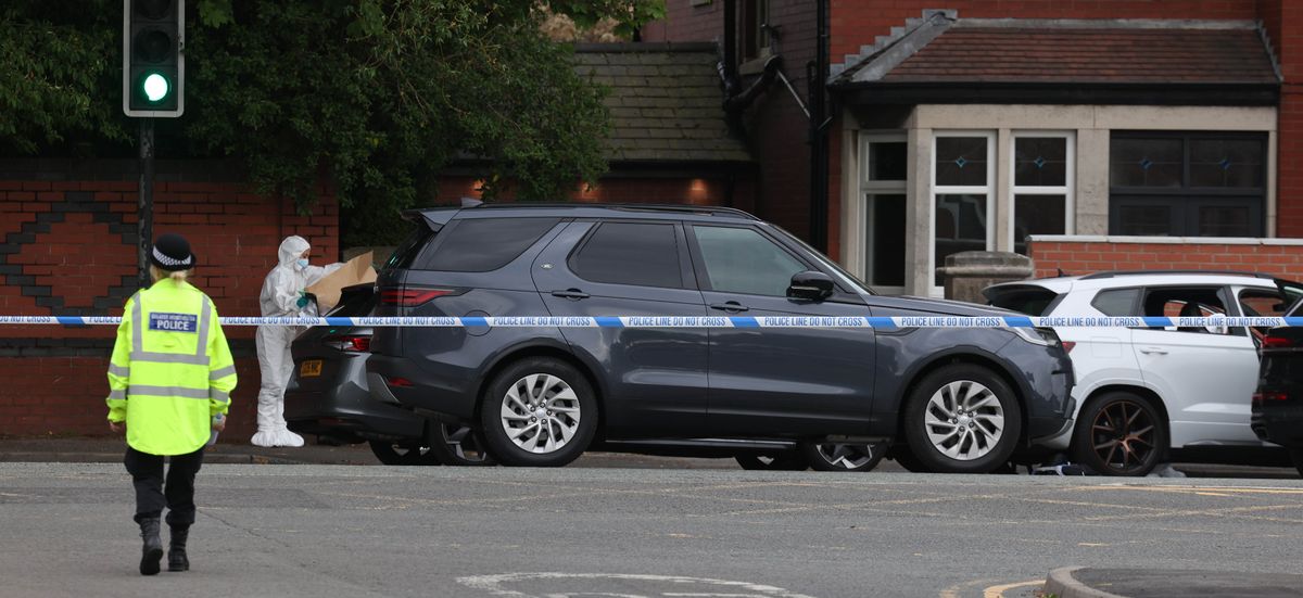 0 JRP MEN 220526 police 011JPG