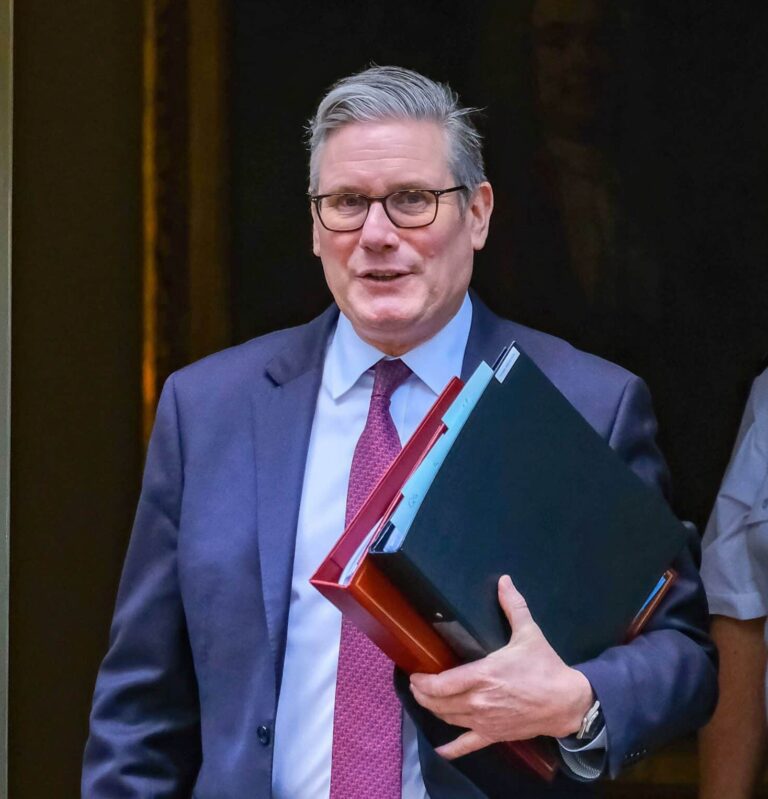 Prime Minister Keir Starmer resigns