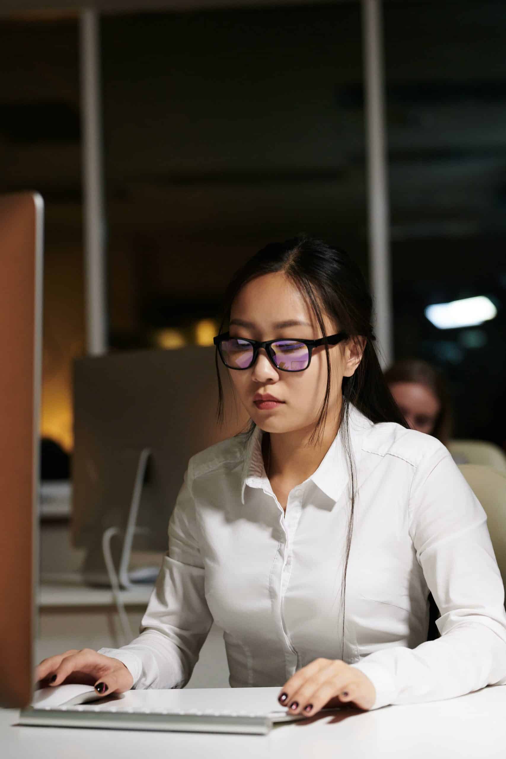 Why Manchester businesses are rethinking employee vision care as part of workplace wellness